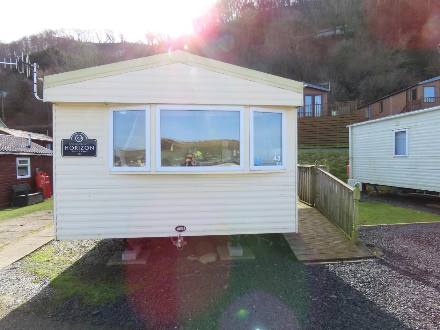 3 Bedroom Static Caravan With Sea View In Clarach Bay Holiday Village Abi Horizon Aberystwyth Exterior photo